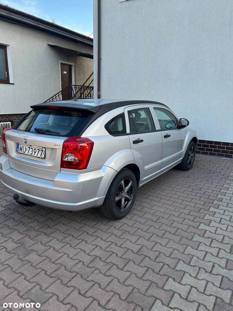 Dodge Caliber 2.0 SXT - 4
