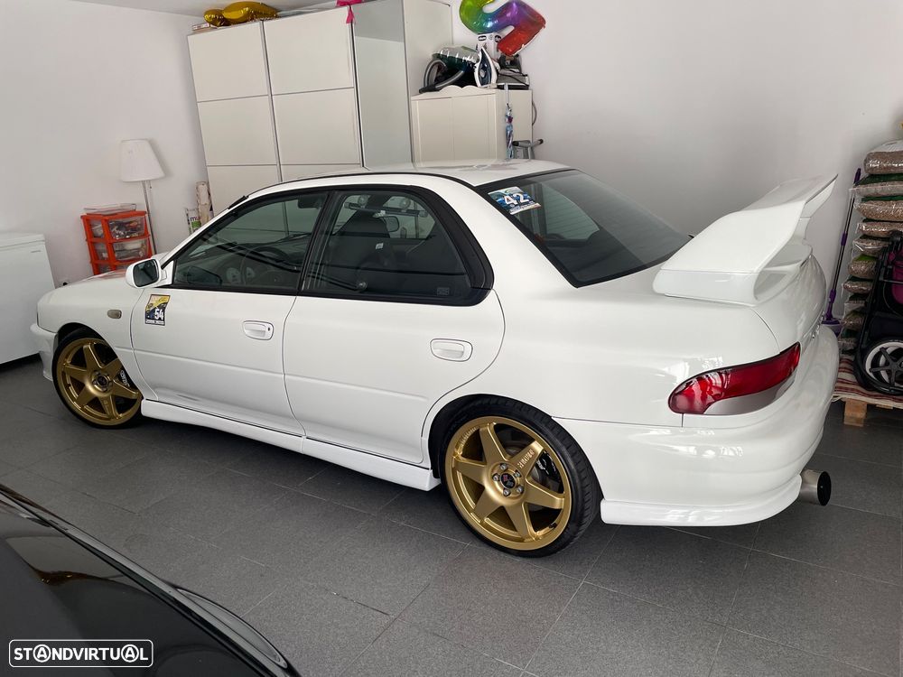 Subaru Impreza 2.0 GT 4x4 AC+TA+ABS - 4