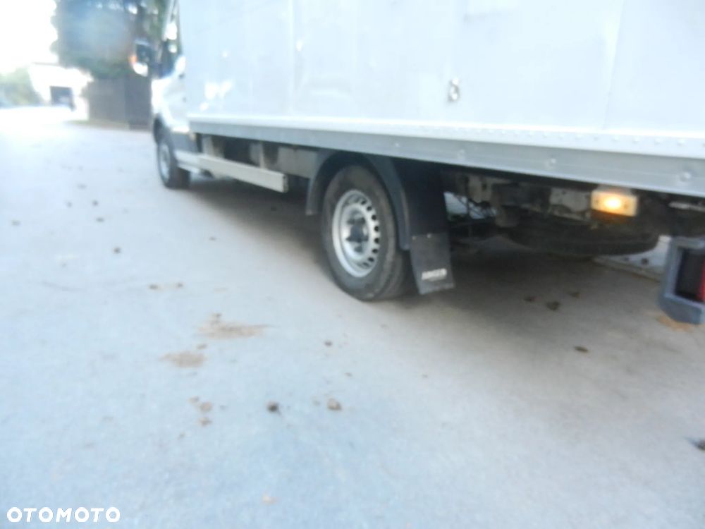 Ford Transit - 10