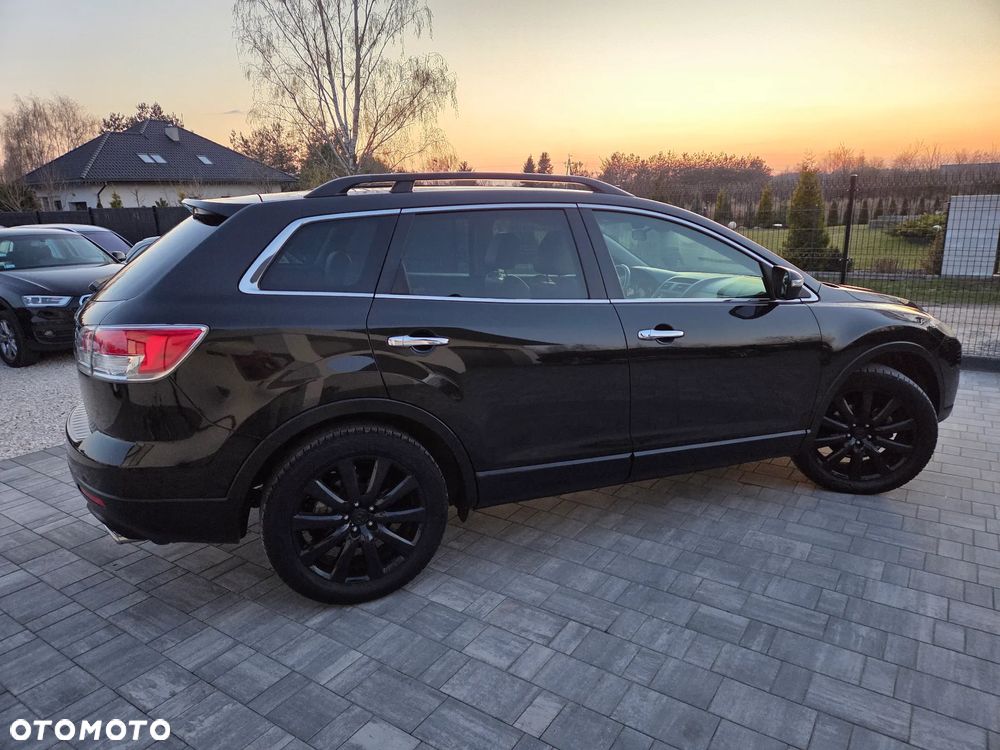 Mazda CX-9 3.7 V6 - 8