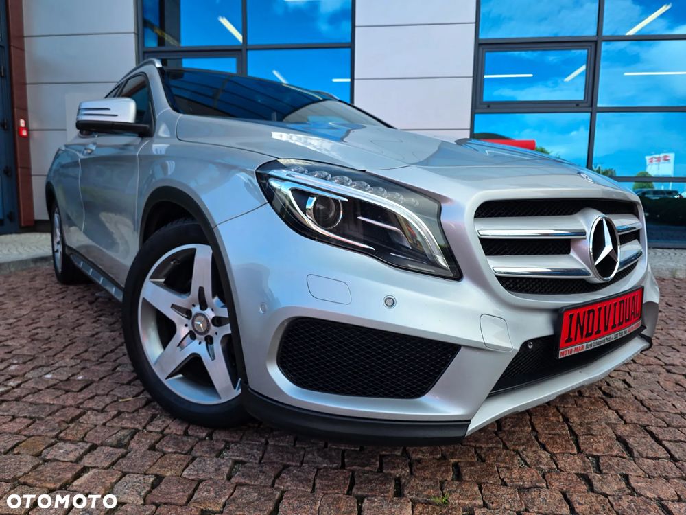 Mercedes-Benz GLA 220 CDI 4Matic 7G-DCT AMG Line - 2