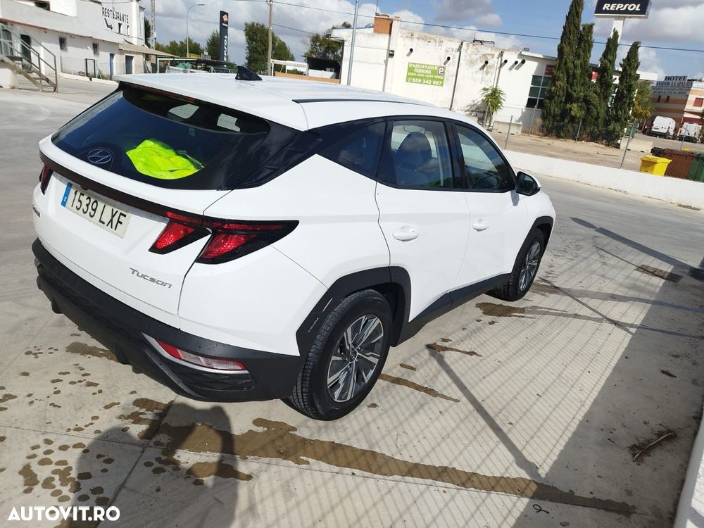 Hyundai Tucson - 2