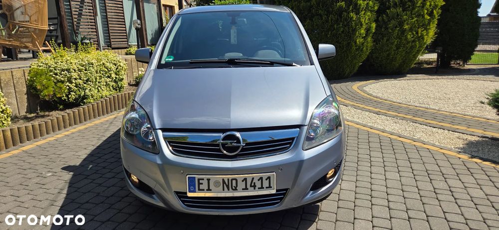 Opel Zafira 1.8 Elegance - 25