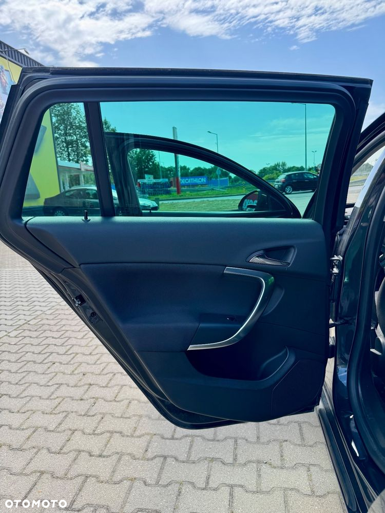Opel Insignia 2.0 CDTI Sports Tourer 4x4 Automatik Innovation - 9