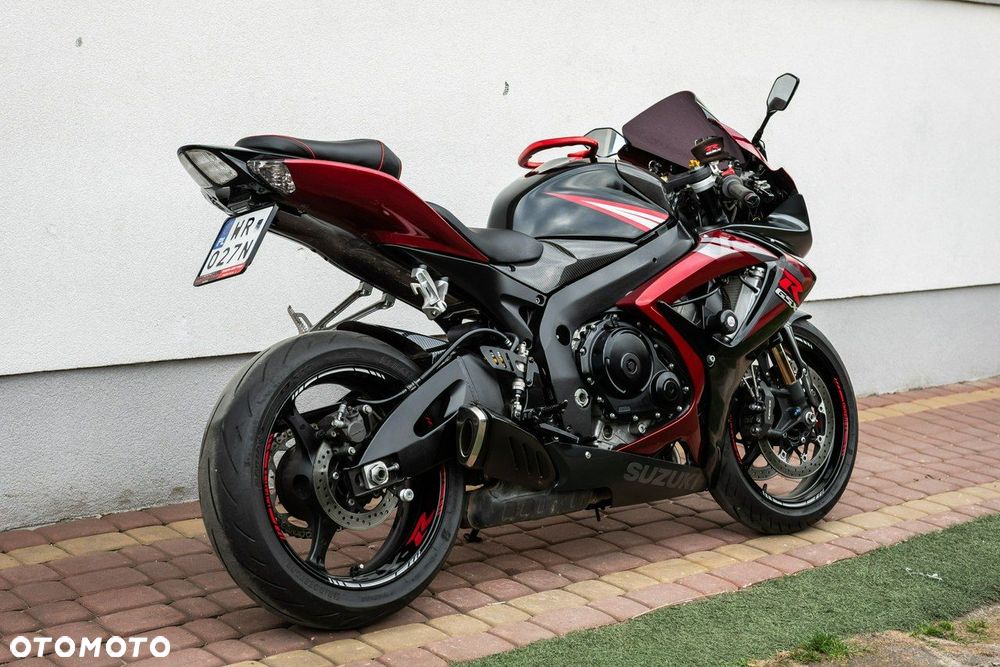 Suzuki GSX-R - 9