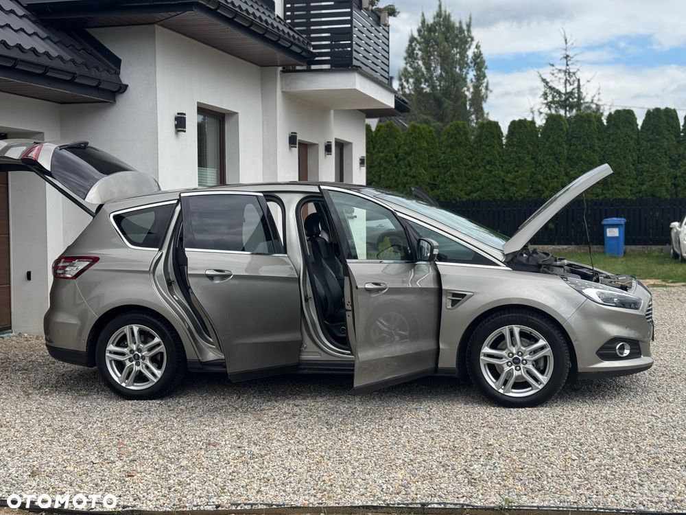 Ford S-Max 2.0 TDCi 4WD Titanium PowerShift - 12