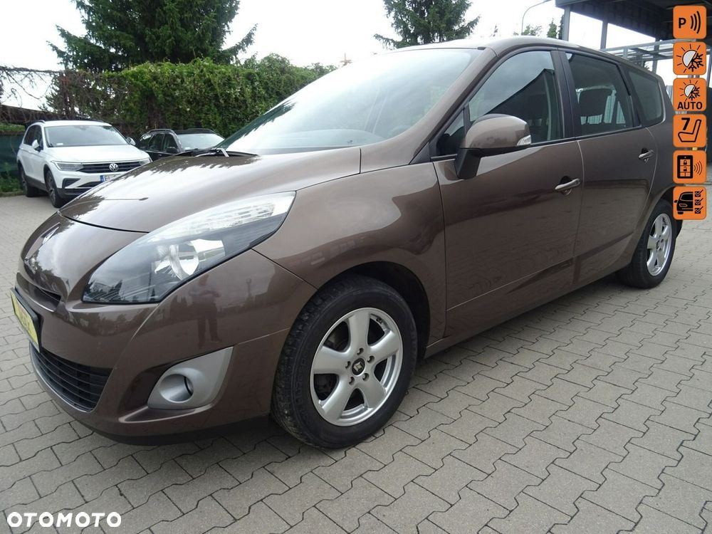 Renault Scenic - 1