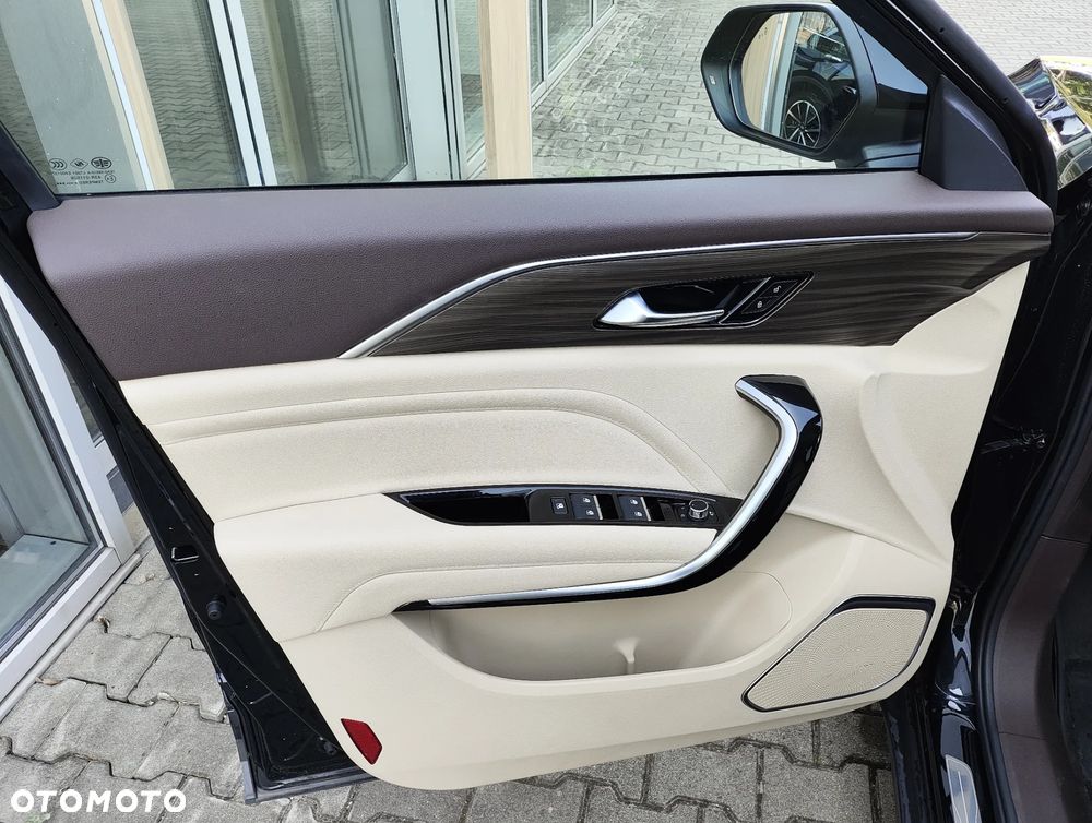 Bestune T77 1.5T Elegance DCT - 14