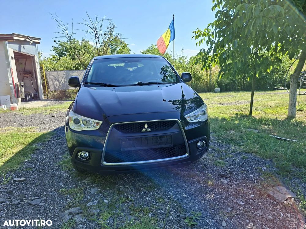 Mitsubishi ASX - 1