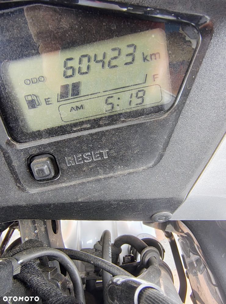 Honda VFR - 6