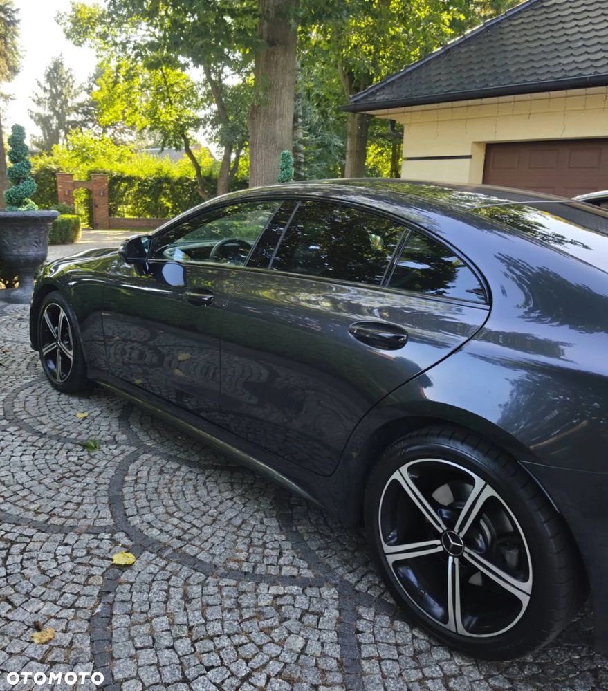 Mercedes-Benz CLS - 5
