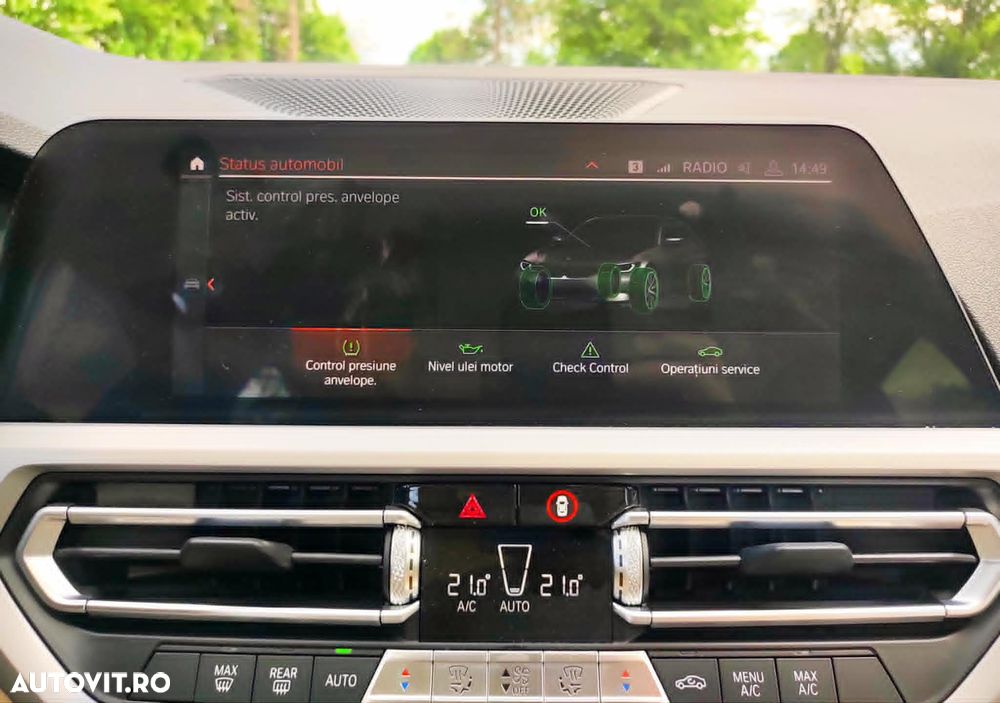 BMW Seria 3 320i Aut. Luxury Line - 17