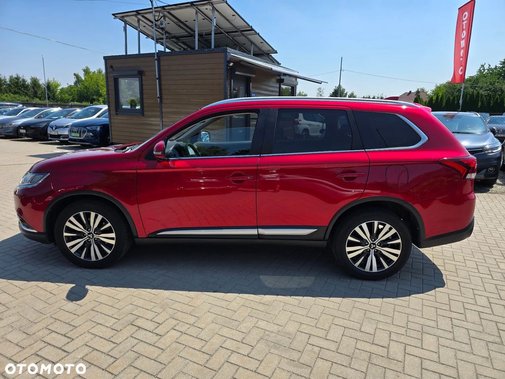 Mitsubishi Outlander - 6