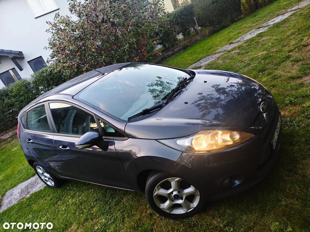 Ford Fiesta 1.4 Champions Edition - 3
