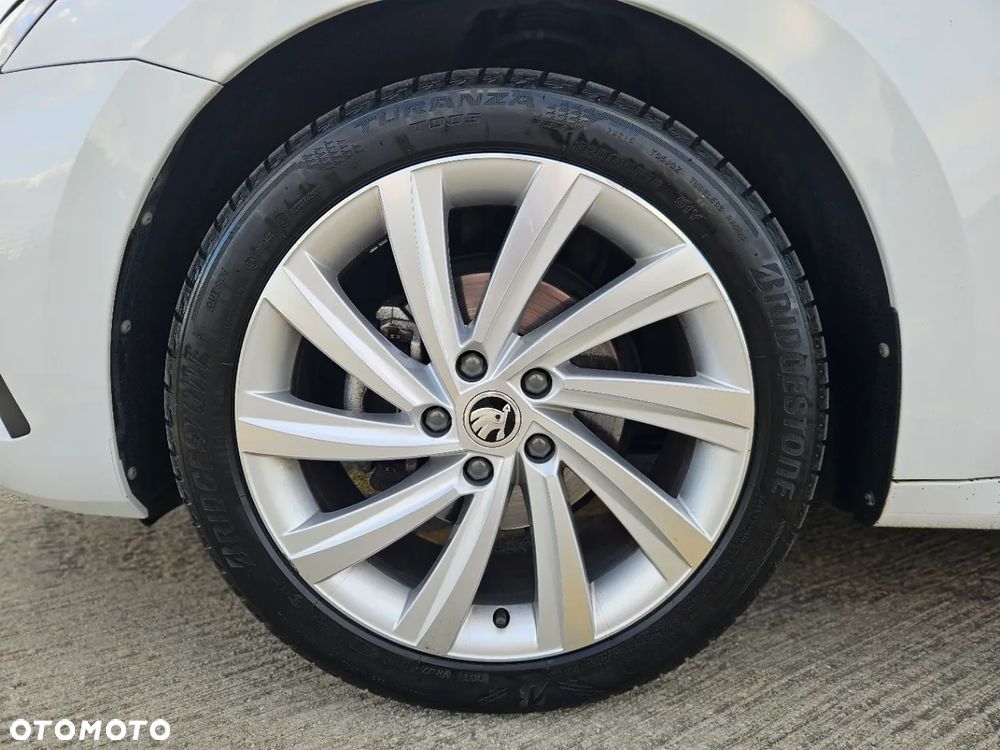Skoda Octavia 1.5 TSI e-Tec Style DSG - 4