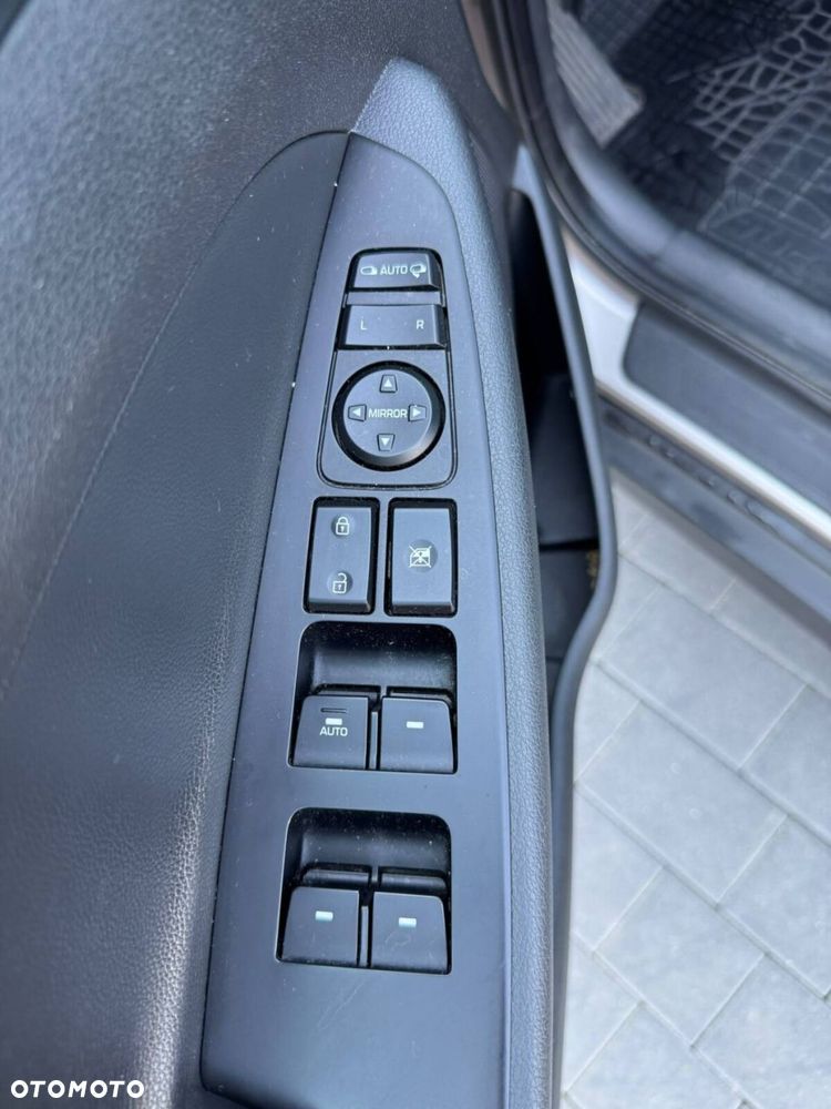 Hyundai Tucson 1.7 CRDI BlueDrive Style 2WD DCT - 15