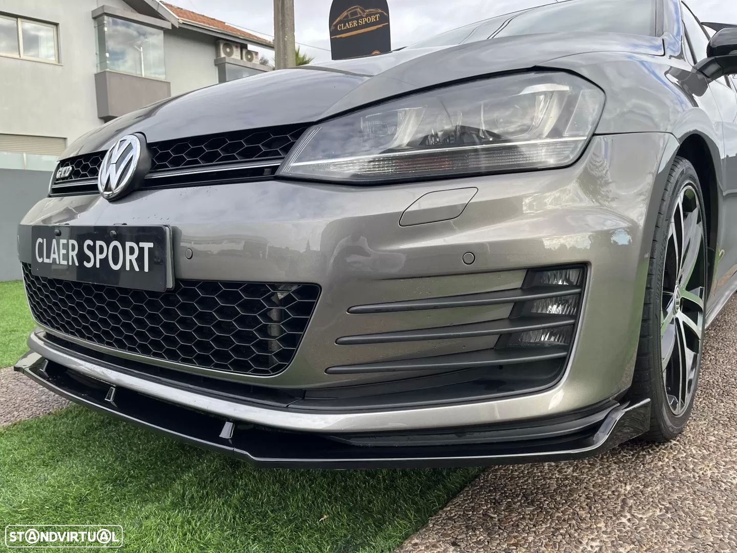 VW Golf 2.0 TDi GTD DSG - 9