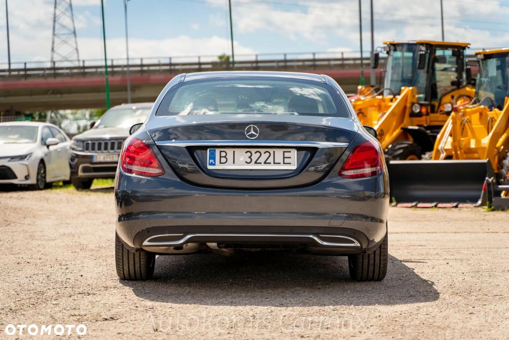 Mercedes-Benz Klasa C 180 9G-TRONIC Edition - 9