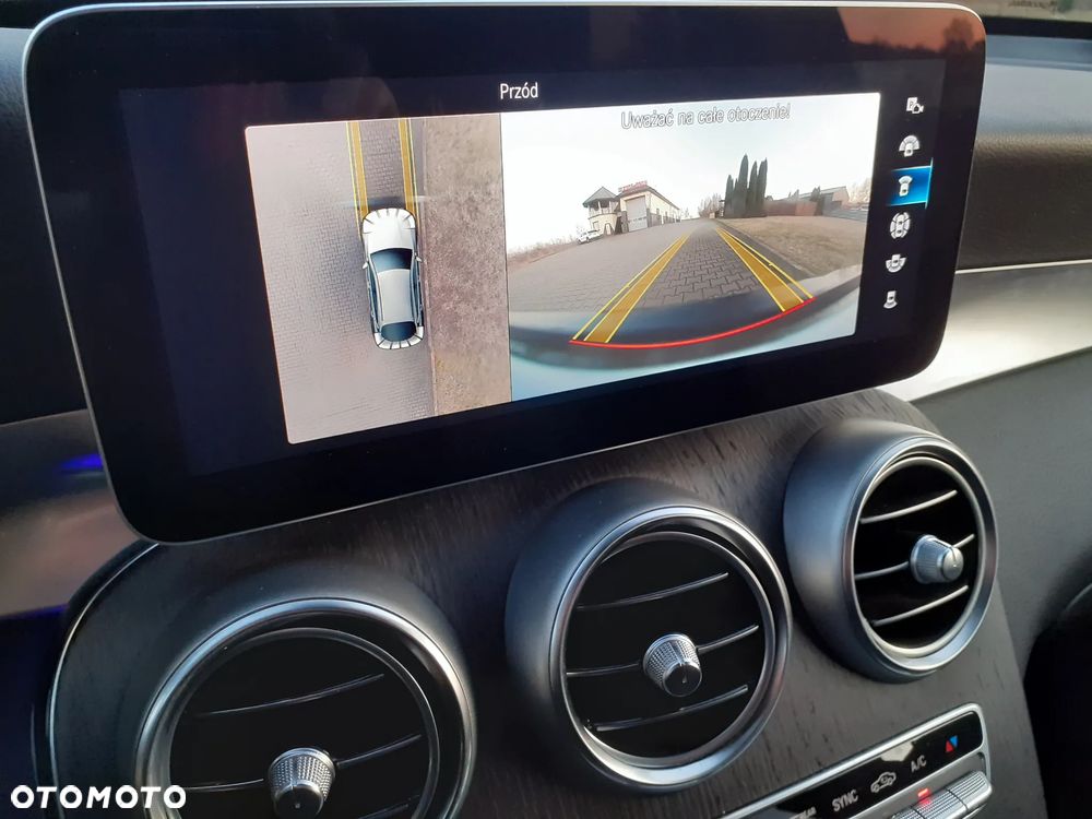 Mercedes-Benz GLC 200 d 4Matic 9G-TRONIC AMG Line - 28