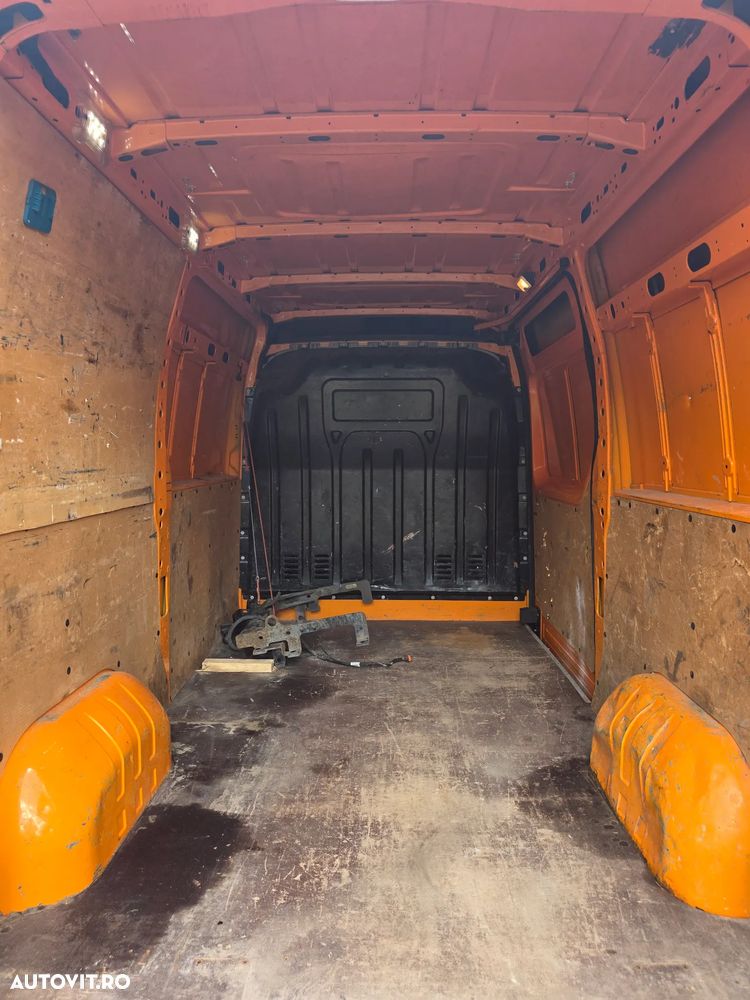 Renault Master - 15