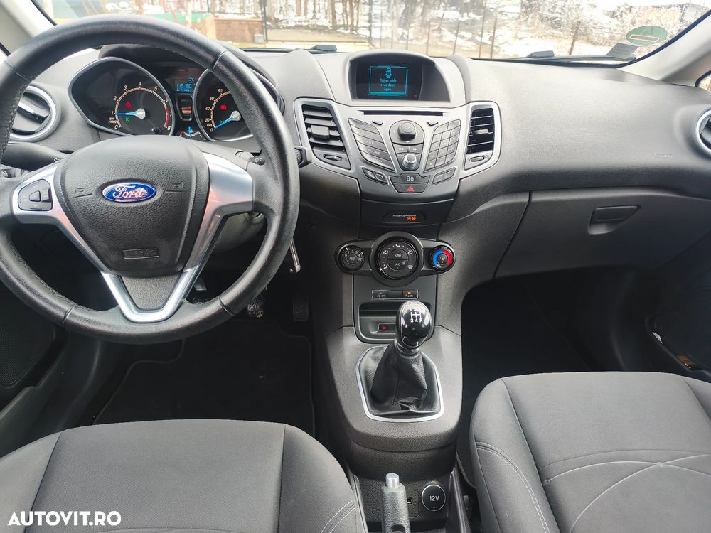 Ford Fiesta - 16