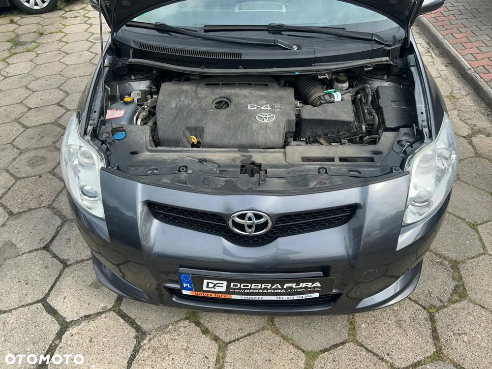 Toyota Auris 2.0 D-4D Executive - 24