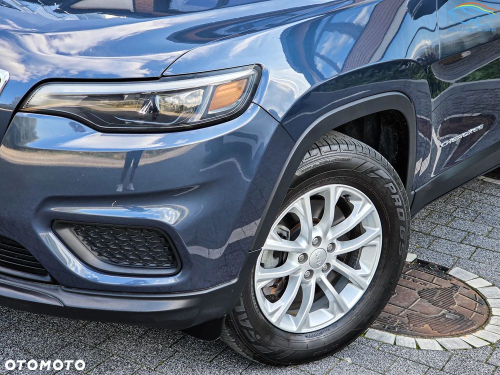 Jeep Cherokee - 5