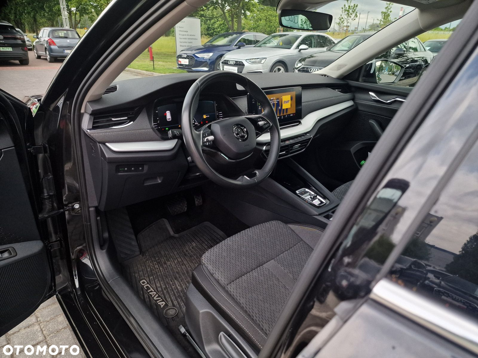 Skoda Octavia 2.0 TDI Style DSG - 11