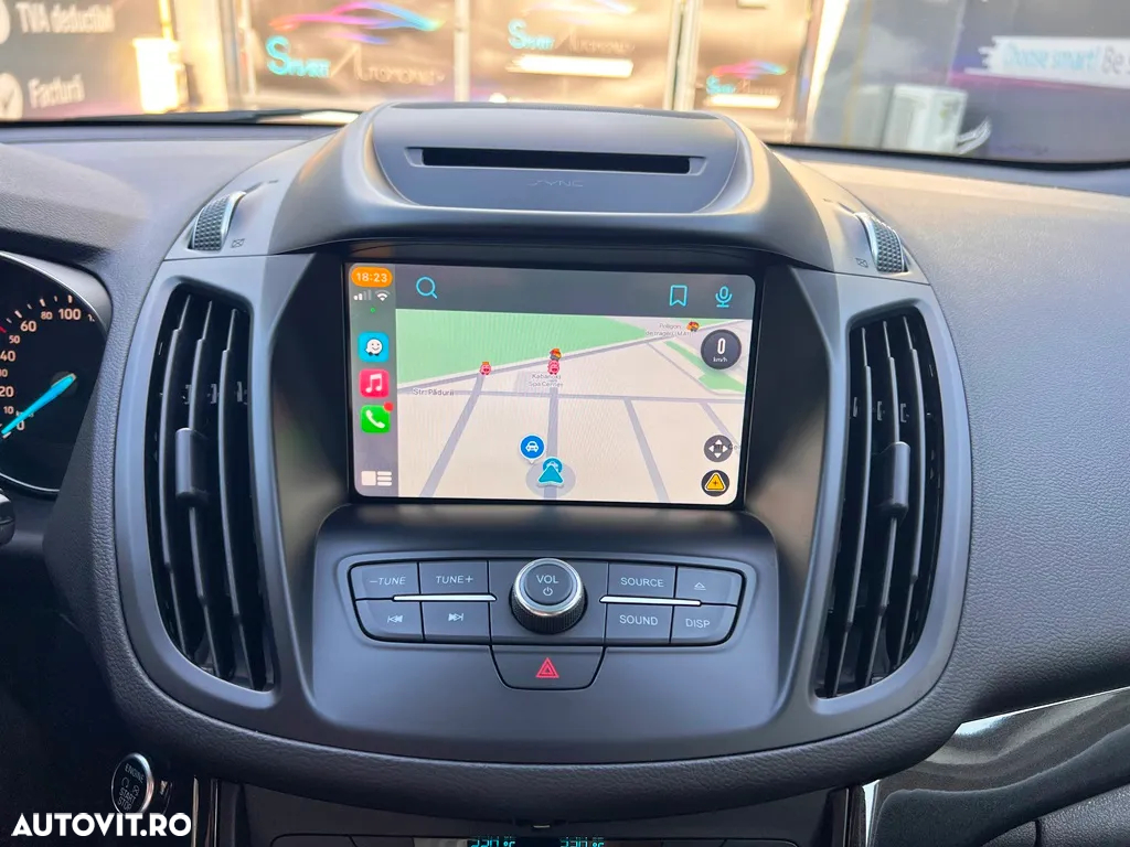 Ford Kuga 2.0 TDCi 4WD Powershift Titanium - 35