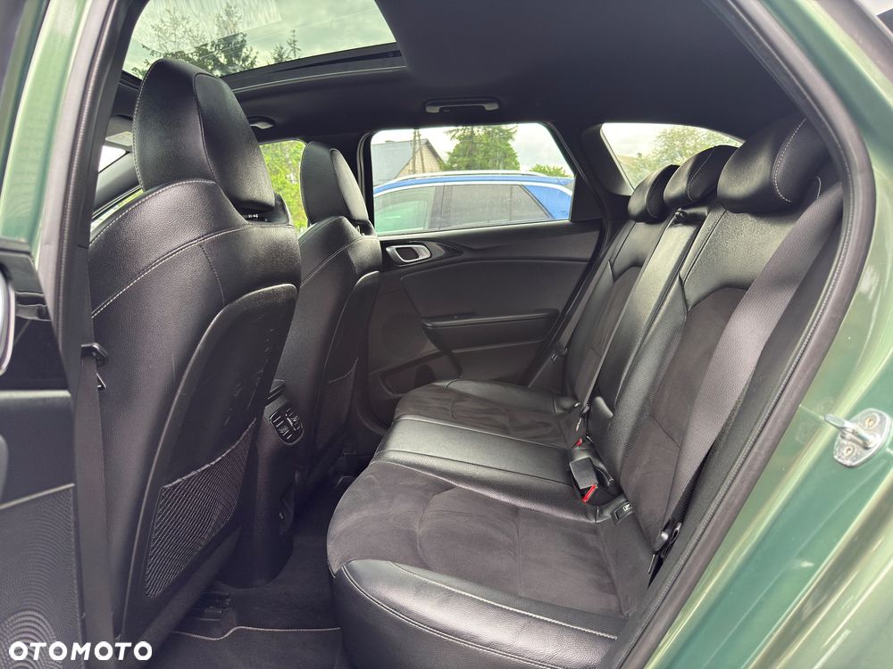 Kia Ceed 1.5 T-GDI DCT7 OPF GT Line - 19
