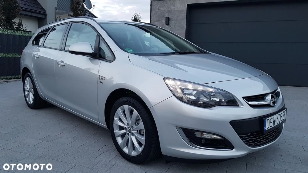 Opel Astra 1.4 T Edition 150 - 15