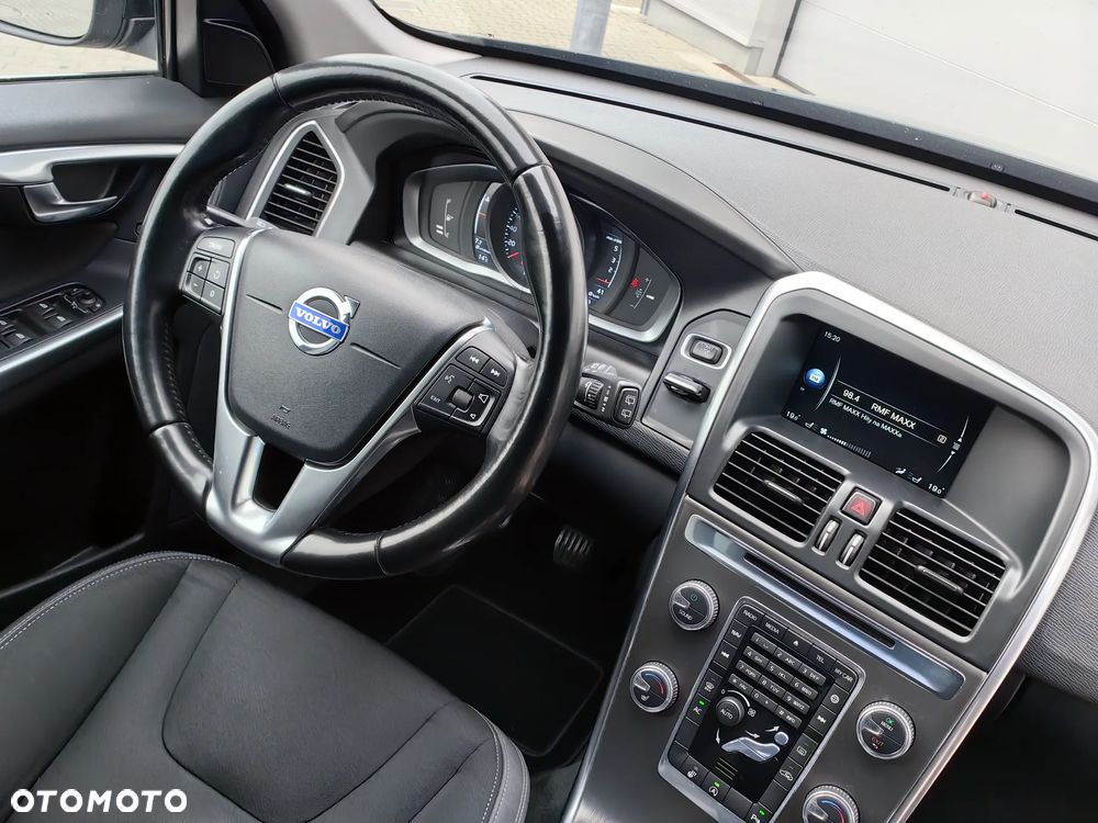Volvo XC 60 D4 Kinetic - 12