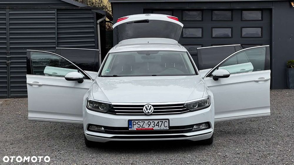 Volkswagen Passat - 11