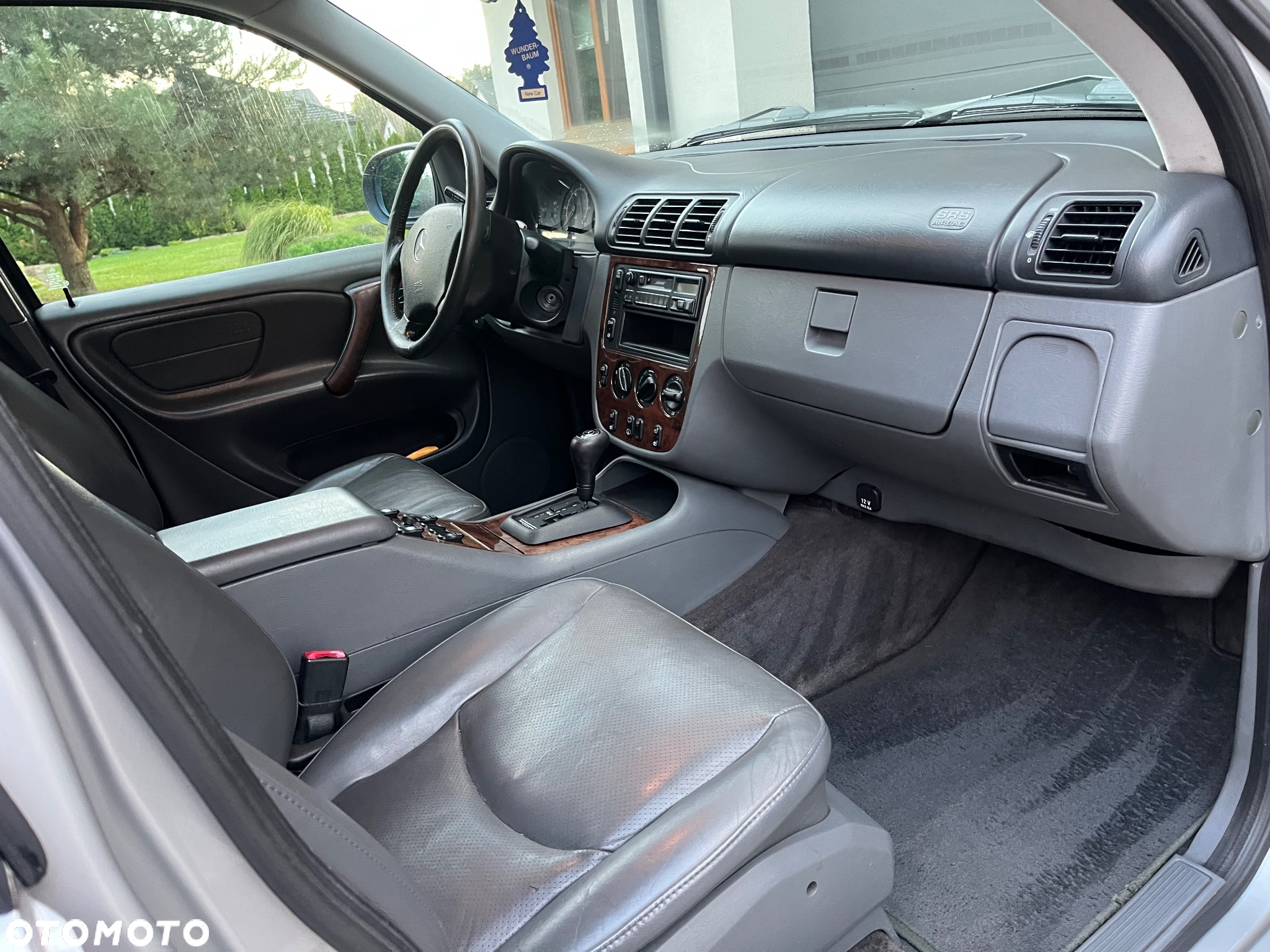 Mercedes-Benz ML 320 - 20