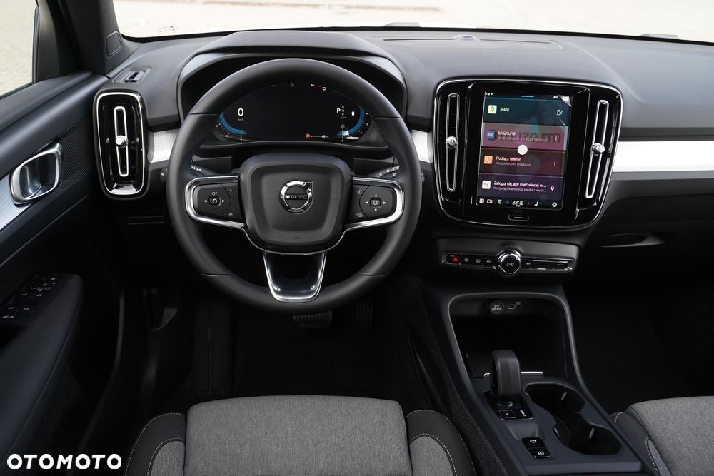 Volvo XC 40 B3 Core - 21