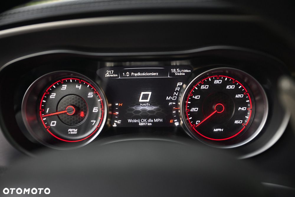 Dodge Charger 5.7 R/T - 40