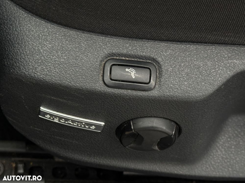 Volkswagen Golf Variant 1.6 TDI (BlueMotion Technology) Comfortline - 12