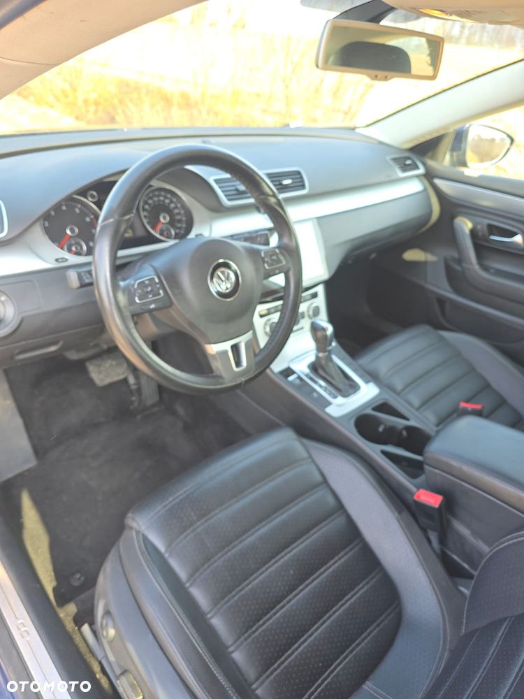 Volkswagen Passat CC - 9