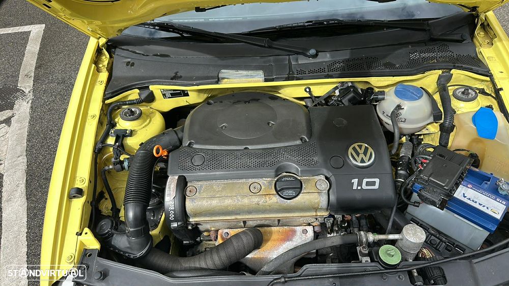 VW Polo 1.0 GL AC+JE - 17