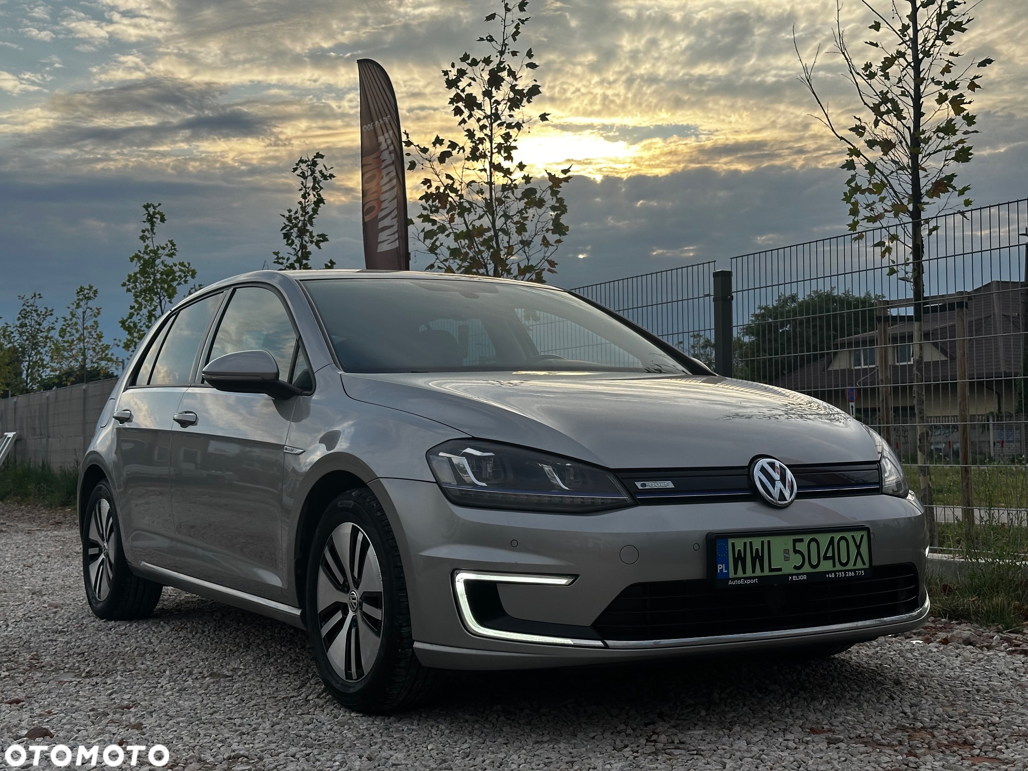 Volkswagen Golf - 9