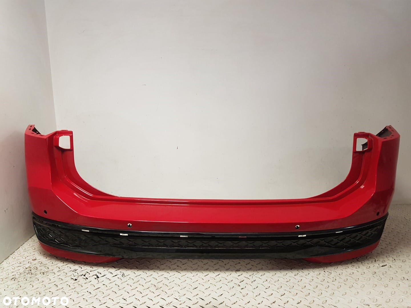 ŁADNY ZDERZAK TYLNY VW PASSAT B9 R-LINE VARIANT KOMBI 6xPDC 3J0 3J0807421 - 2