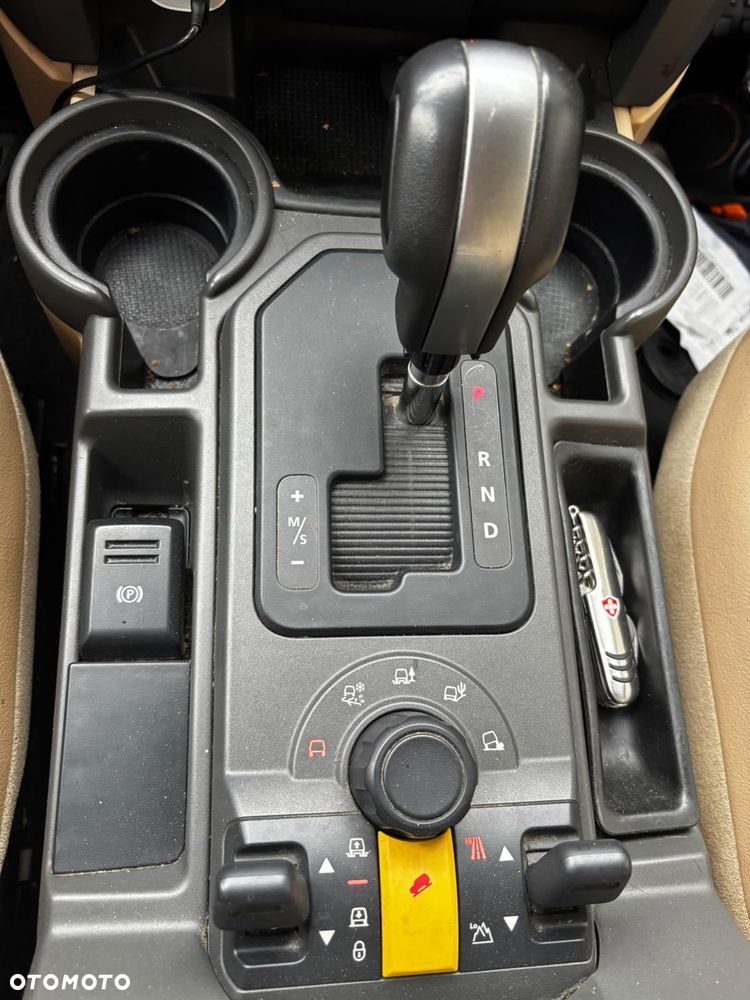 Land Rover Discovery TD V6 HSE - 5