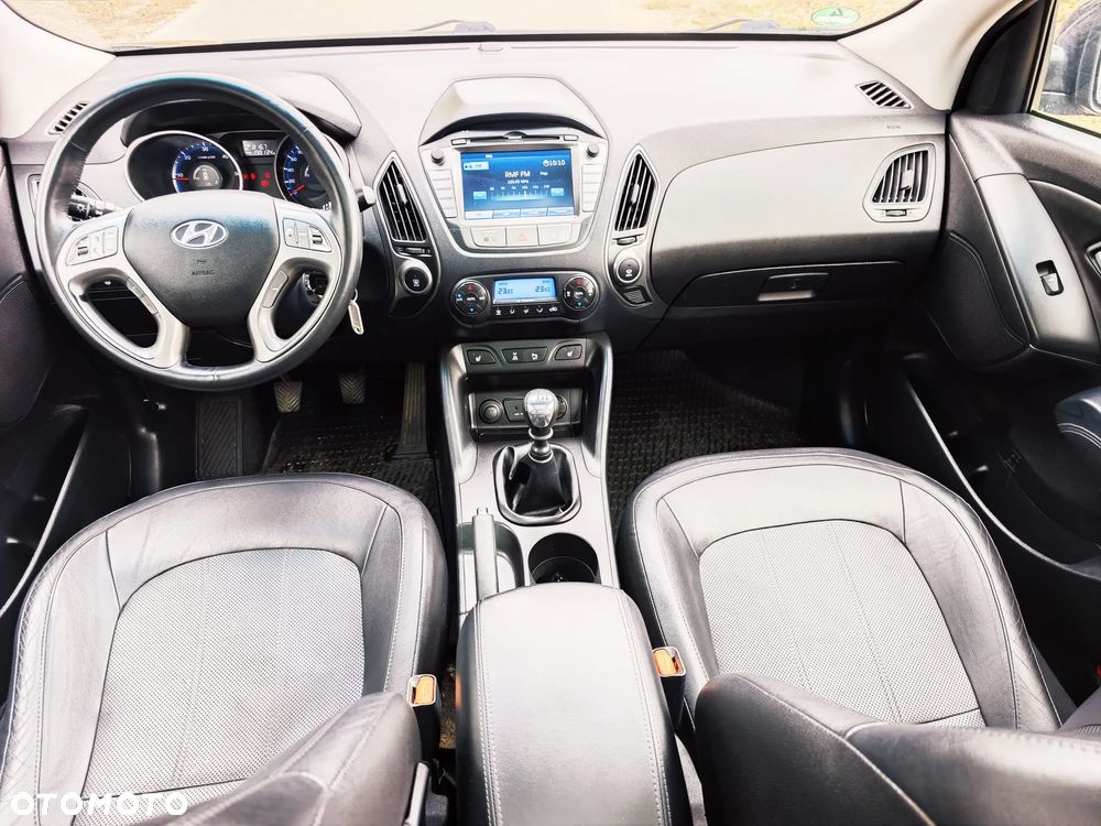 Hyundai ix35 2.0 CRDi 4WD Premium - 10