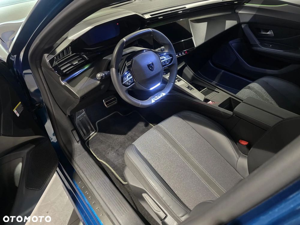 Peugeot 308 1.2 PureTech GT Pack S&S EAT8 - 10