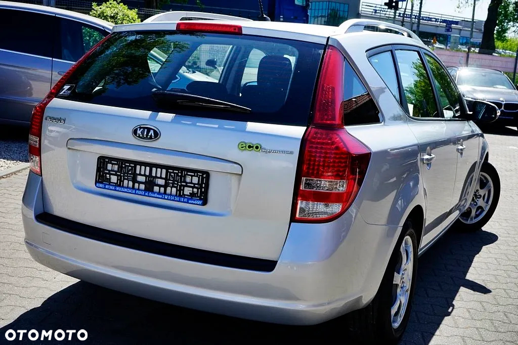 Kia Ceed - 6