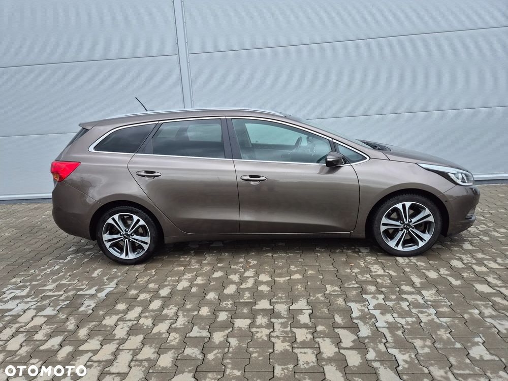 Kia Ceed 1.6 CRDi 128 Platinum Edition - 7