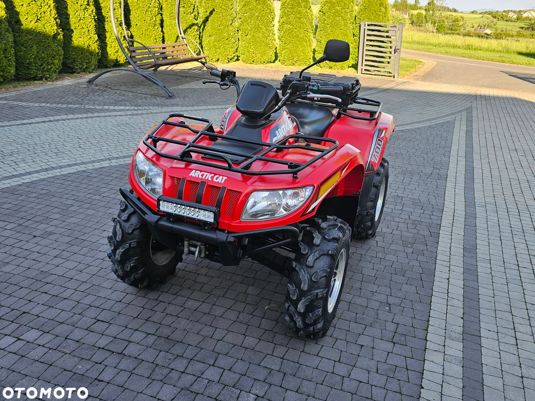 Arctic Cat Inny