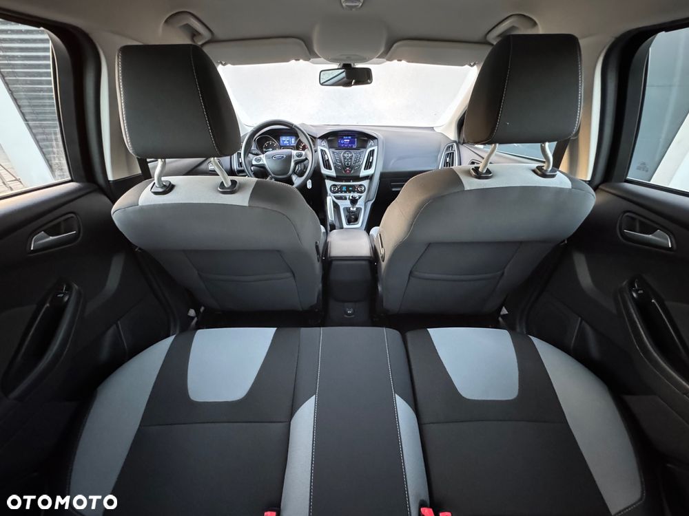 Ford Focus 1.6 TDCi DPF Champions Edition - 30