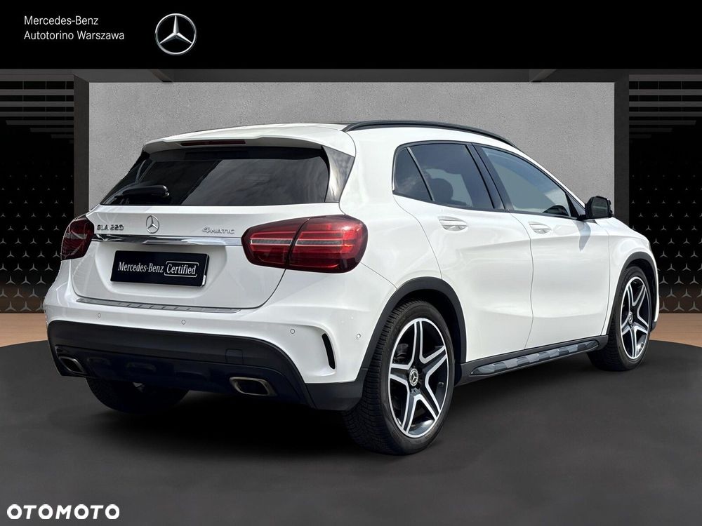 Mercedes-Benz GLA - 6