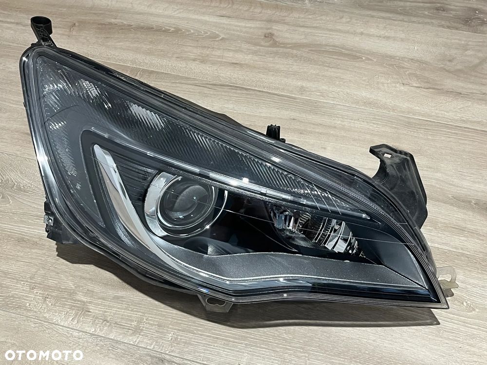OPEL ASTRA J IV LAMPA PRAWA PRZÓD REFLEKTOR PRAWY XENON BI-XENON 13374518 - 9